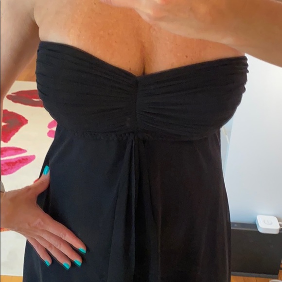 Dress - Picture 4 of 9